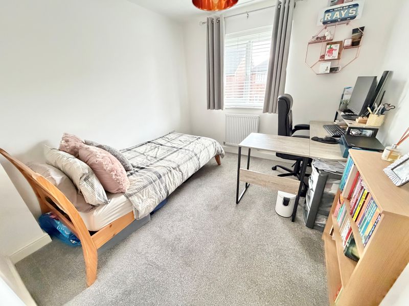 Longbank Court Rossmore